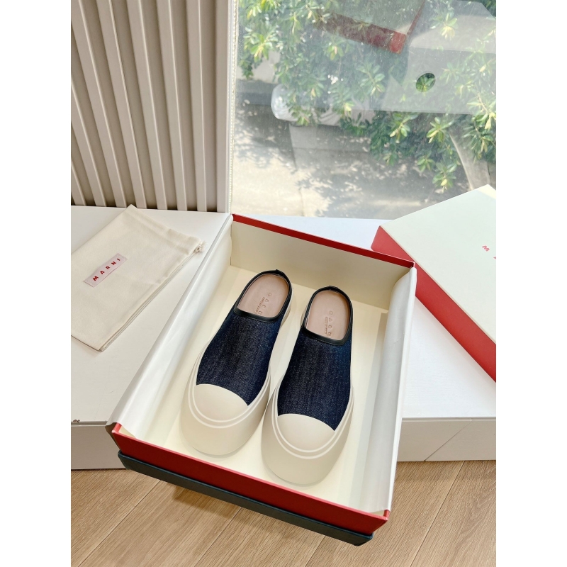 Other Slippers